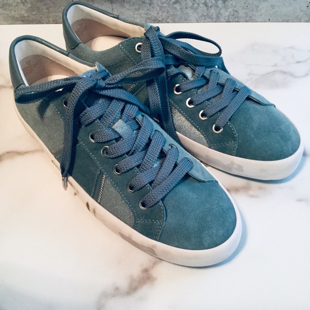 Sam Edelman Baylee Distressed Sneaker Size 9